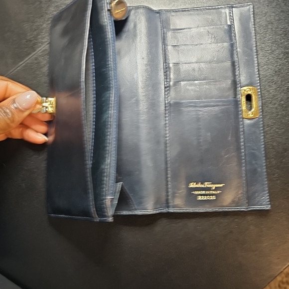 Salvatore Ferragamo Navy long wallet - Picture 3 of 7